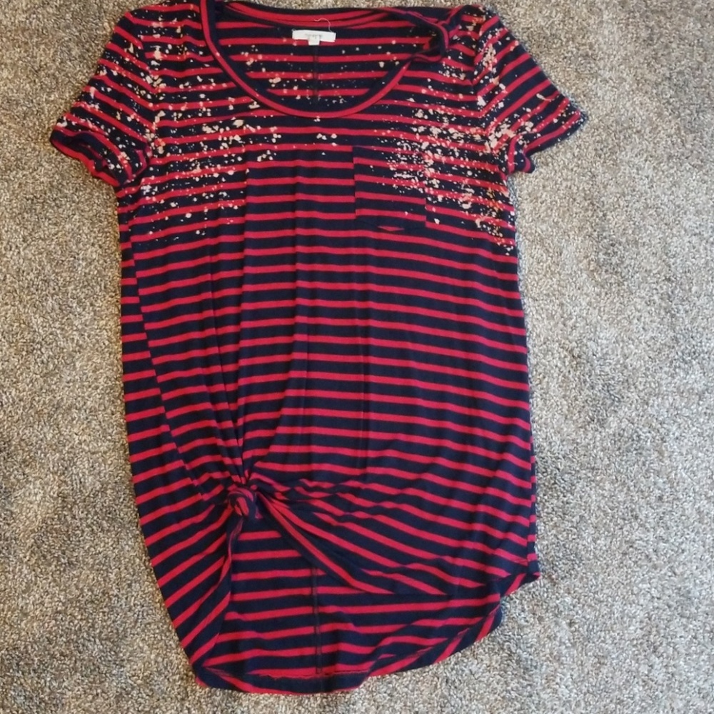 Maurice's shirt